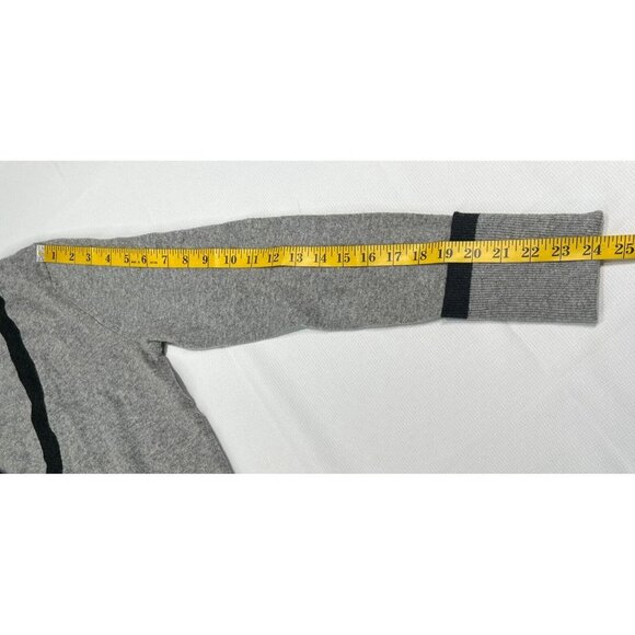 Neiman Marcus Cashmere Cardigan Button Up Sz M Colorblock Gray Pockets Classic - Picture 7 of 14